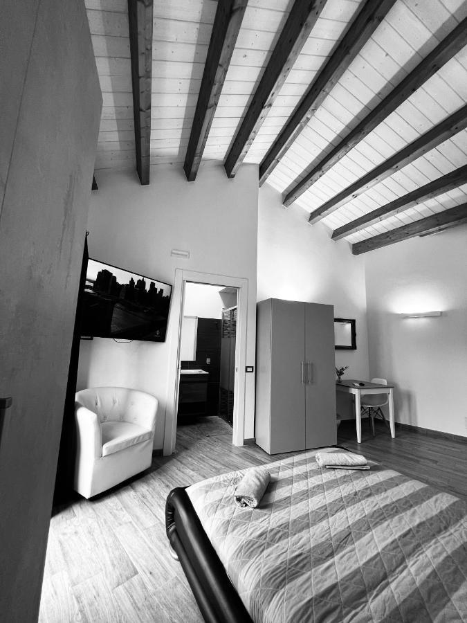 Ferienwohnung L'Angelo Bianco 2 Pula Exterior foto