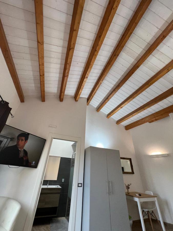 Ferienwohnung L'Angelo Bianco 2 Pula Exterior foto