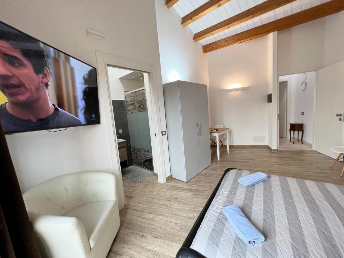 Ferienwohnung L'Angelo Bianco 2 Pula Exterior foto