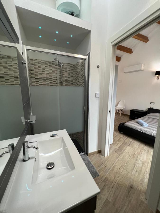 Ferienwohnung L'Angelo Bianco 2 Pula Exterior foto