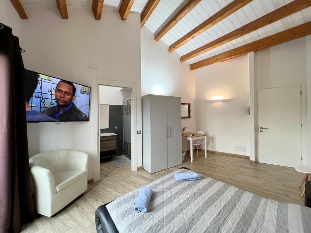Ferienwohnung L'Angelo Bianco 2 Pula Exterior foto